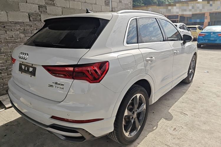 Used Audi Q3 2019 35 TFSI Fashion Dynamic Model Rear Right 45 Deg