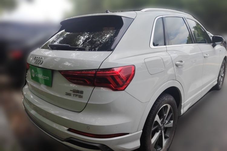 Used Audi Q3 2019 35 TFSI Advanced Dynamic Edition Rear Right 45 Deg