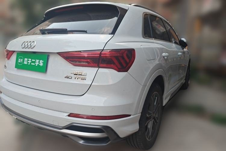 Used Audi Q3 2019 40 TFSI Fashion Dynamic Model Rear Right 45 Deg