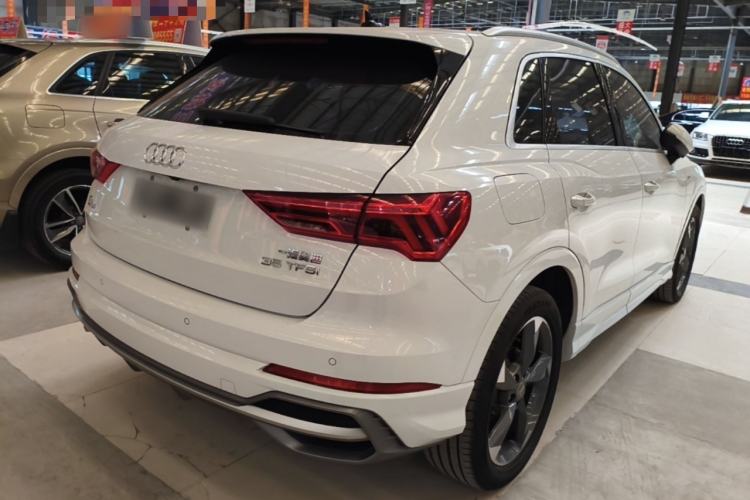 Used Audi Q3 2019 35 TFSI Fashion Dynamic Model Rear Right 45 Deg