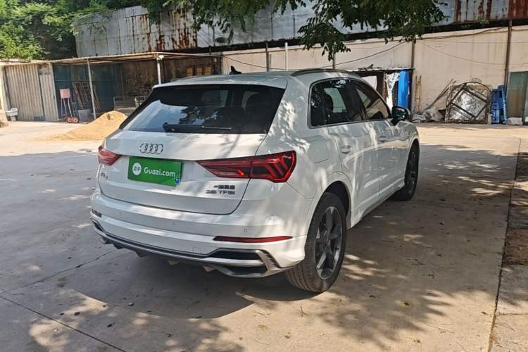 Used Audi Q3 2019 35 TFSI Fashion Dynamic Model Rear Right 45 Deg