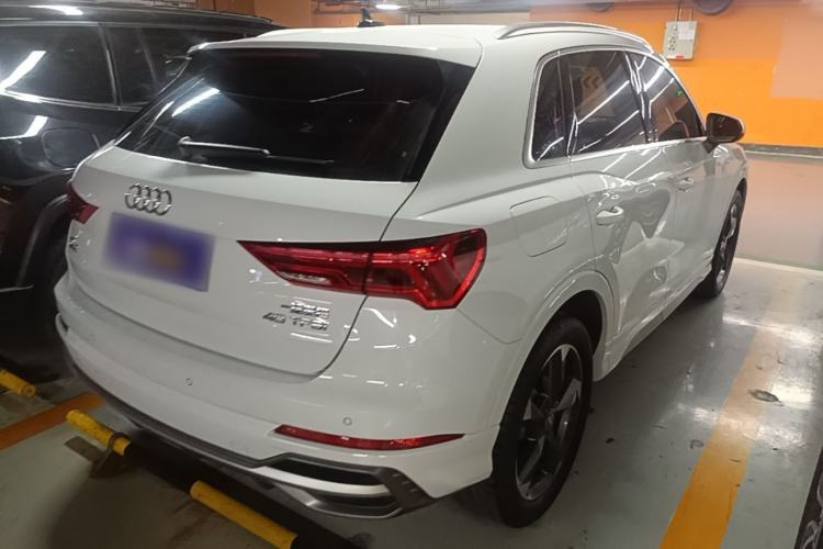 Used Audi Q3 2019 40 TFSI Fashion Dynamic Model Rear Right 45 Deg