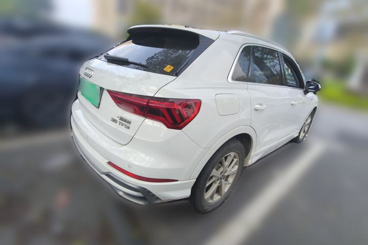 Used Audi Q3 2019 35 TFSI Advanced Dynamic Edition Rear Right 45 Deg