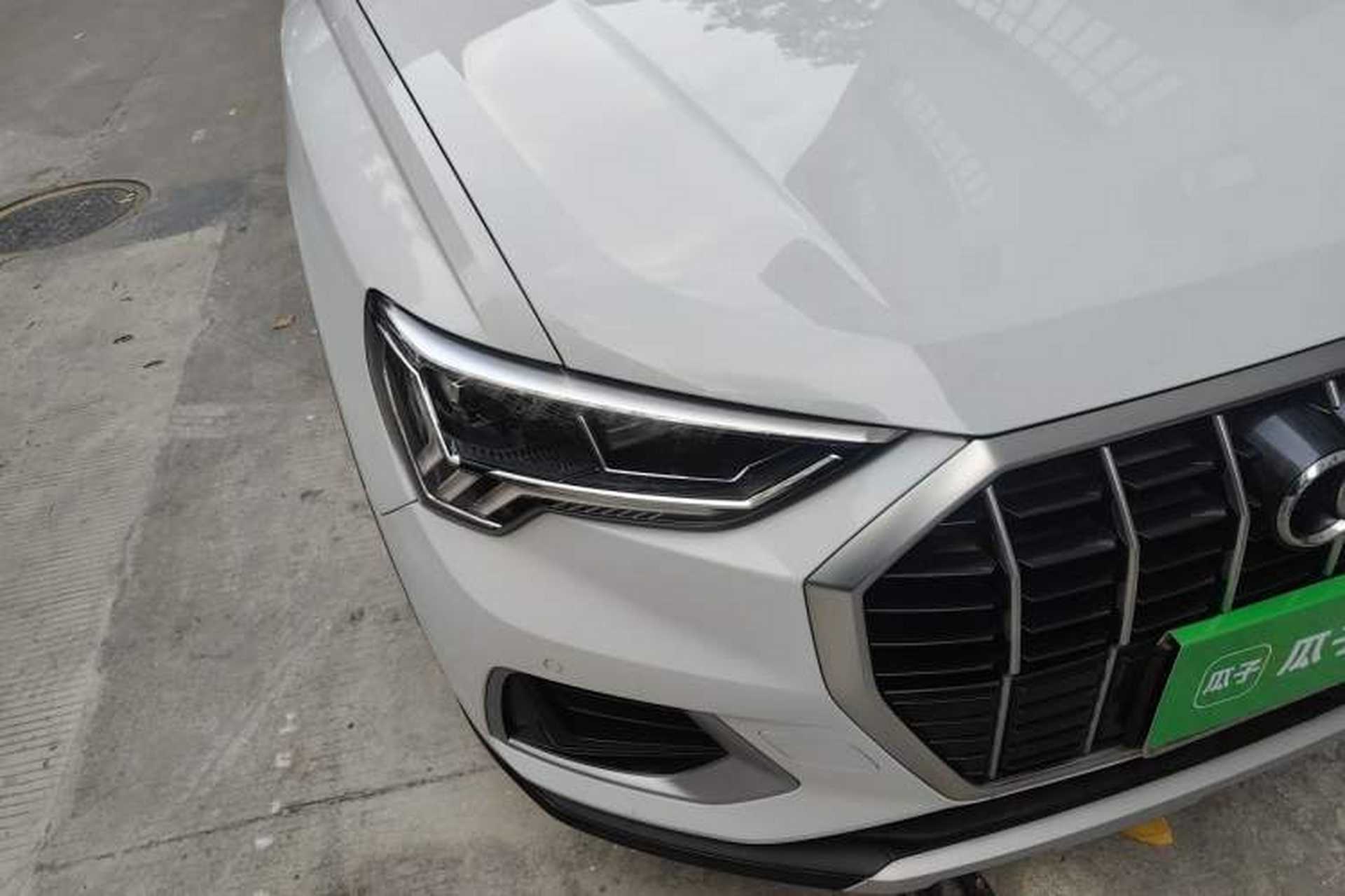 Used Audi Q3 2019 40 TFSI Fashionable and Elegant Model Right Front Headlight