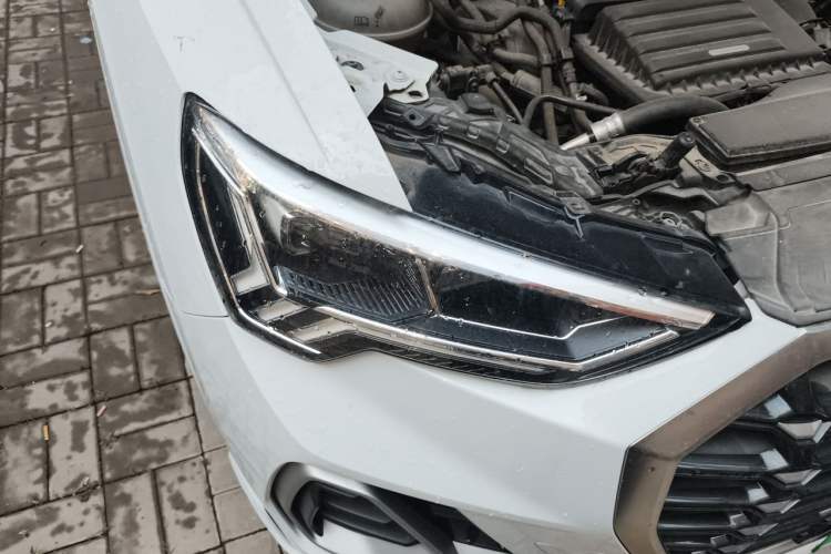 Used Audi Q3 2019 35 TFSI Fashion Dynamic Model Right Front Headlight