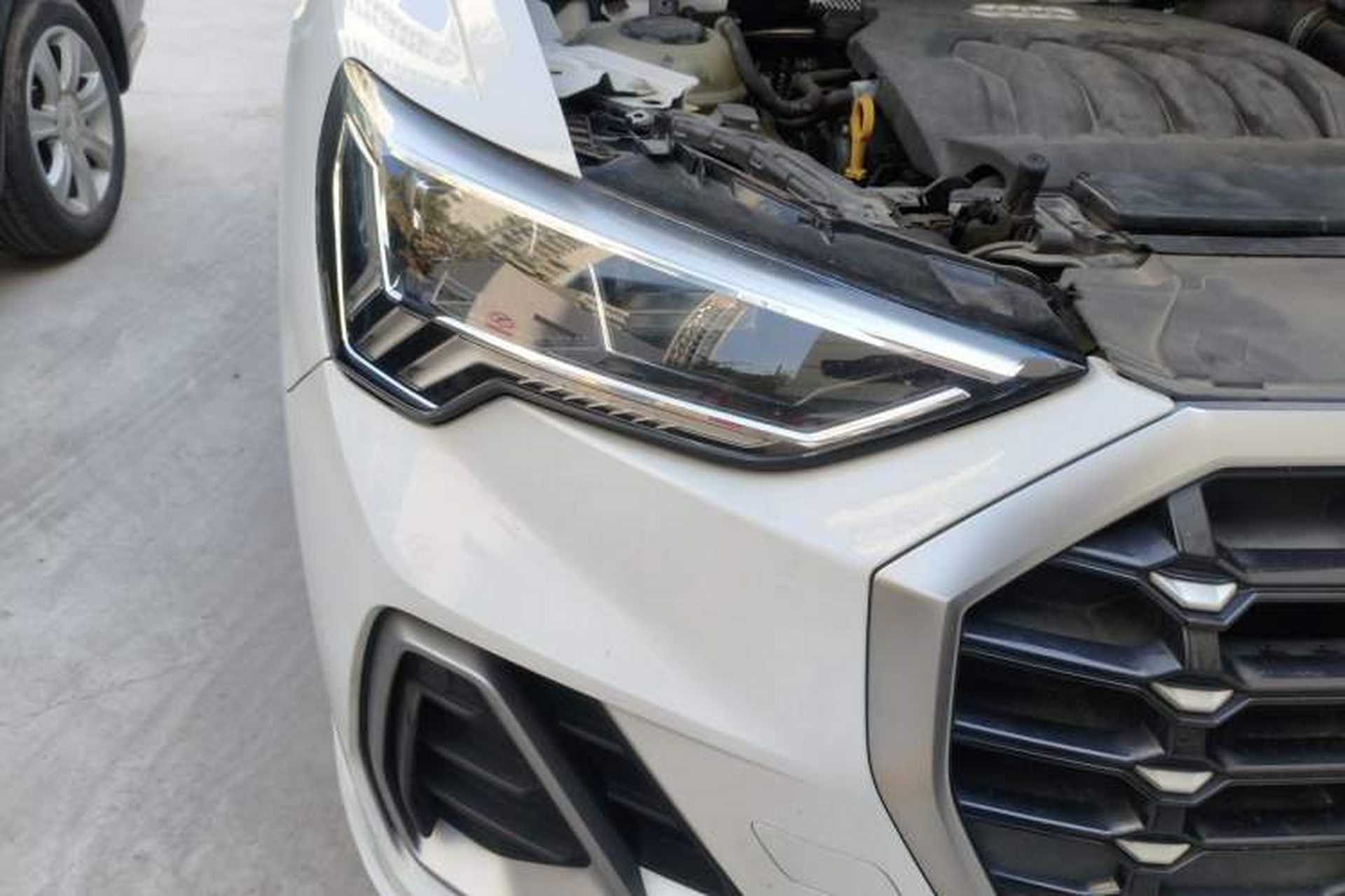 Used Audi Q3 2019 40 TFSI Fashion Dynamic Model Right Front Headlight