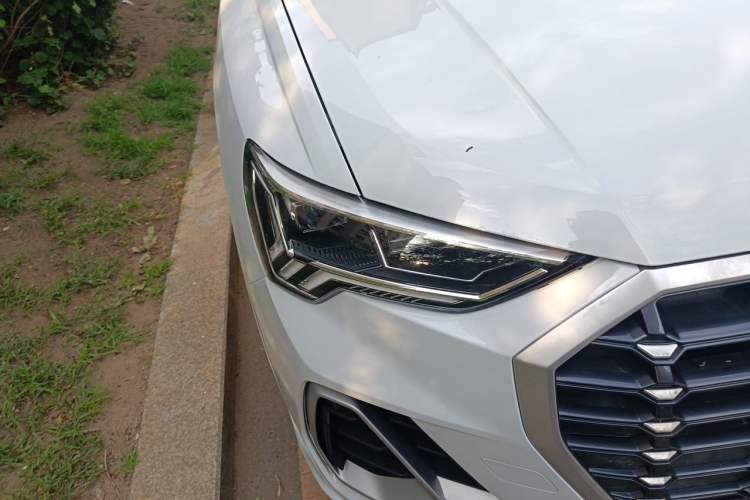 Used Audi Q3 2019 35 TFSI Advanced Dynamic Edition Right Front Headlight