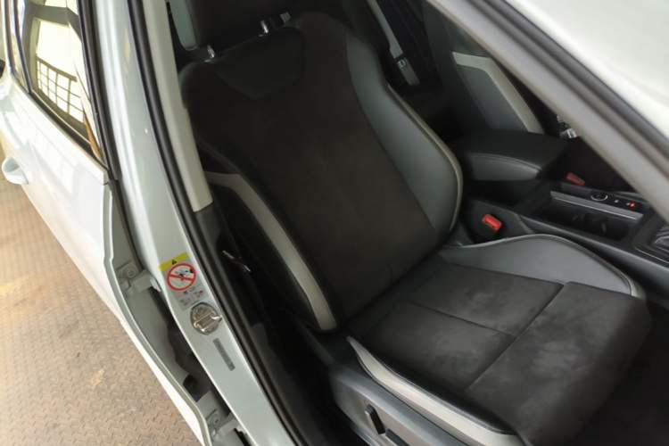 Used Audi Q3 2019 40 TFSI Fashion Dynamic Model Right Front Seat
