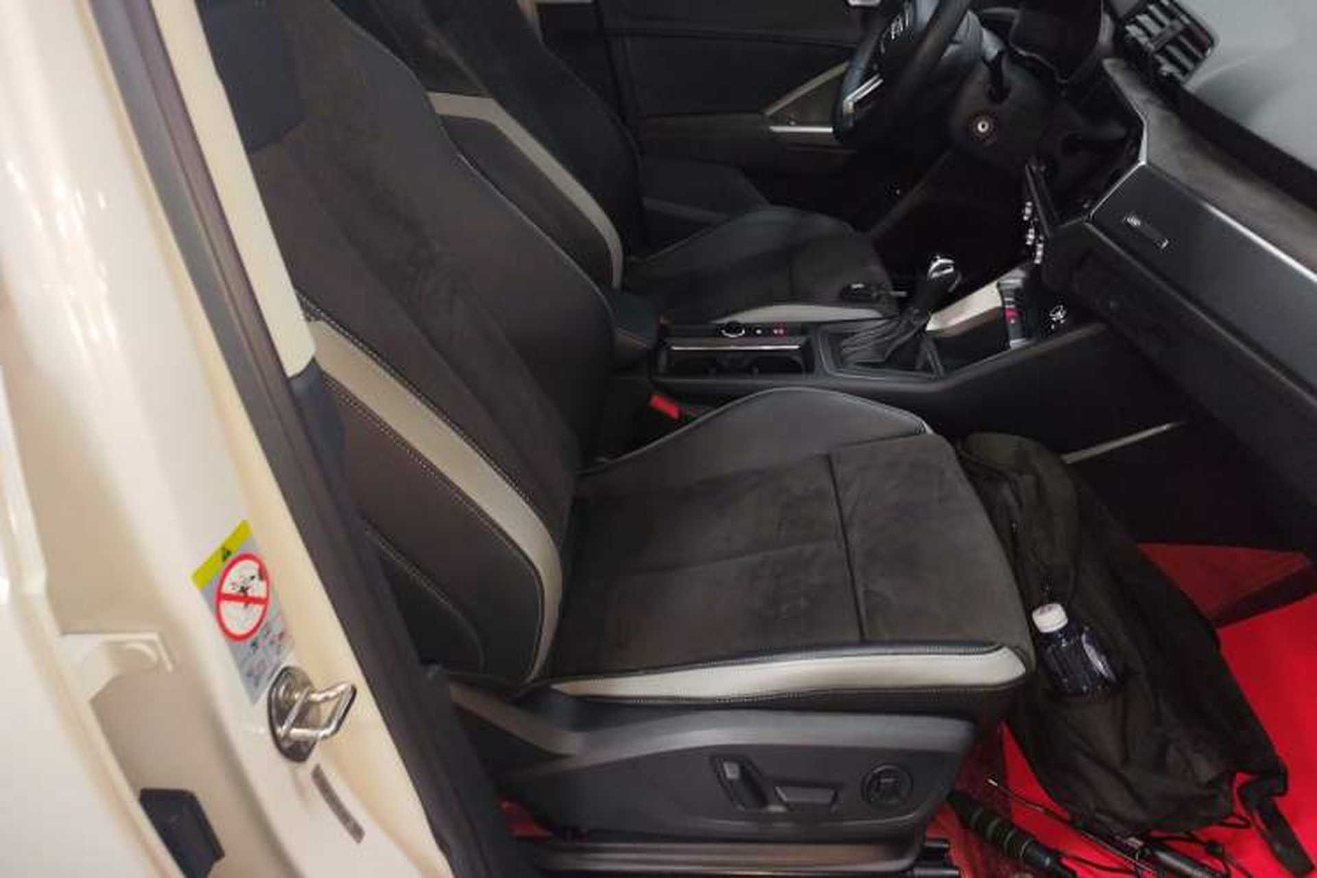 Used Audi Q3 2019 35 TFSI Advanced Dynamic Edition Right Front Seat