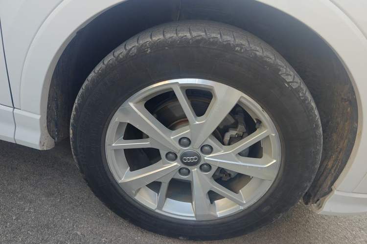 Used Audi Q3 2019 35 TFSI Advanced Dynamic Edition Right Front Wheel Hub