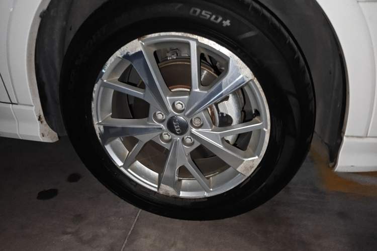 Used Audi Q3 2019 35 TFSI Advanced Dynamic Edition Right Front Wheel Hub