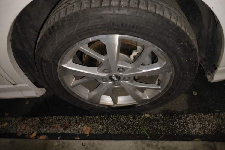Used Audi Q3 2019 35 TFSI Advanced Dynamic Edition Right Front Wheel Hub