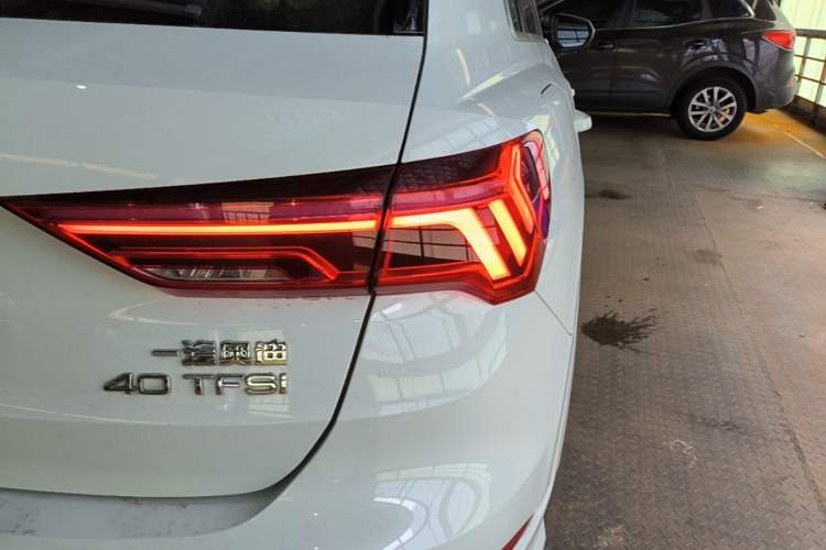 Used Audi Q3 2019 40 TFSI Fashion Dynamic Model Right Rear Taillight
