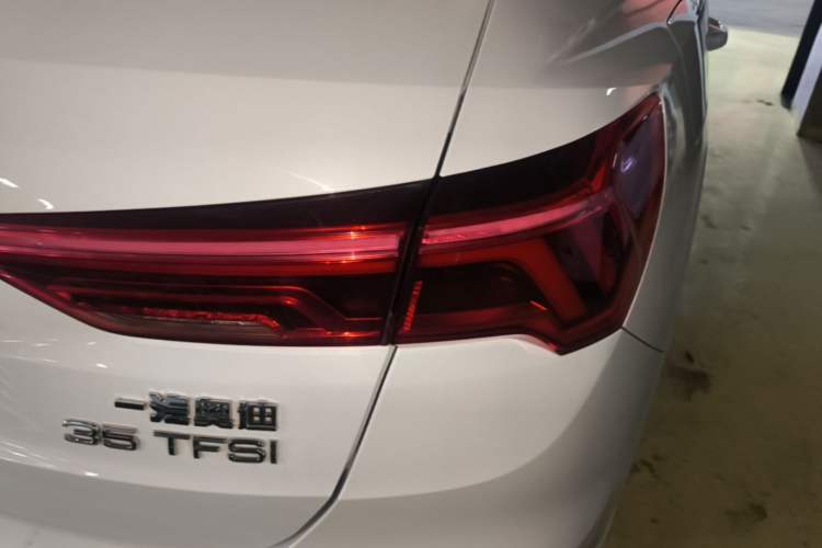 Used Audi Q3 2019 35 TFSI Fashion Dynamic Model Right Rear Taillight