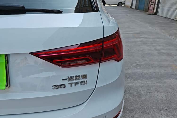 Used Audi Q3 2019 35 TFSI Fashion Dynamic Model Right Rear Taillight