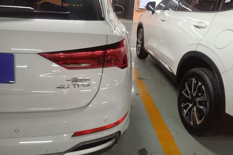 Used Audi Q3 2019 40 TFSI Fashion Dynamic Model Right Rear Taillight