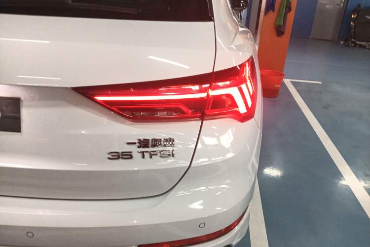 Used Audi Q3 2019 35 TFSI Fashion Dynamic Model Right Rear Taillight