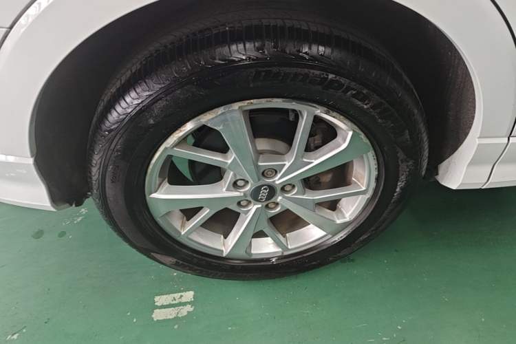 Used Audi Q3 2019 35 TFSI Advanced Dynamic Edition Right Rear Wheel Hub