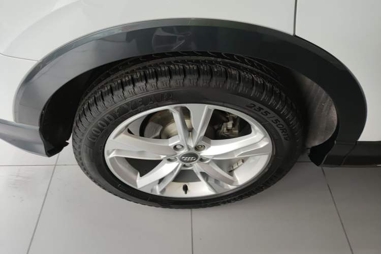 Used Audi Q3 2019 40 TFSI Fashionable and Elegant Model Right Rear Wheel Hub