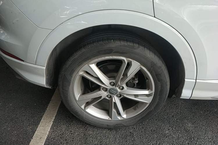 Used Audi Q3 2019 35 TFSI Advanced Dynamic Edition Right Rear Wheel Hub