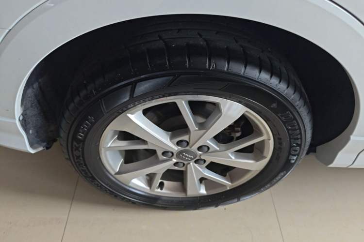 Used Audi Q3 2019 35 TFSI Advanced Dynamic Edition Right Rear Wheel Hub