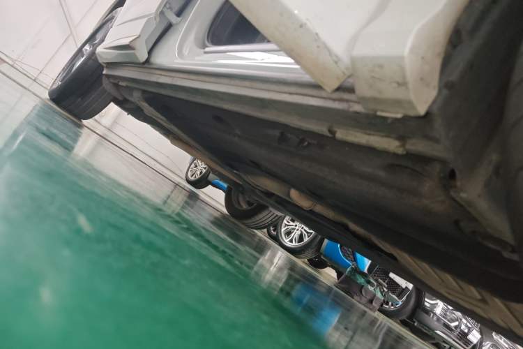 Used Audi Q3 2019 40 TFSI Fashion Dynamic Model Right Side Sill