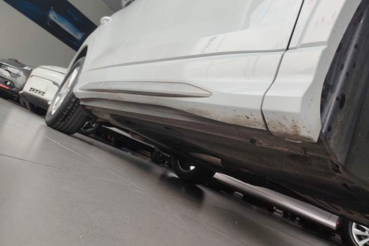Used Audi Q3 2019 35 TFSI Advanced Dynamic Edition Right Side Sill