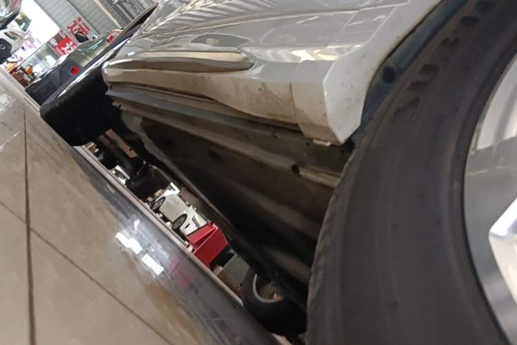 Used Audi Q3 2019 35 TFSI Advanced Dynamic Edition Right Side Sill