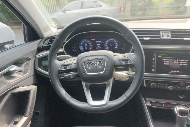 Used Audi Q3 2019 35 TFSI Advanced Dynamic Edition Steering Wheel