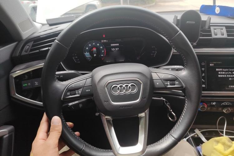 Used Audi Q3 2019 35 TFSI Advanced Dynamic Edition Steering Wheel