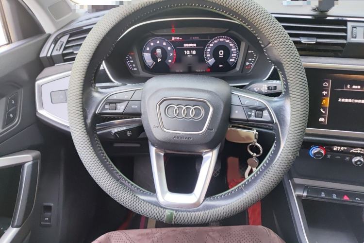Used Audi Q3 2019 35 TFSI Advanced Dynamic Edition Steering Wheel