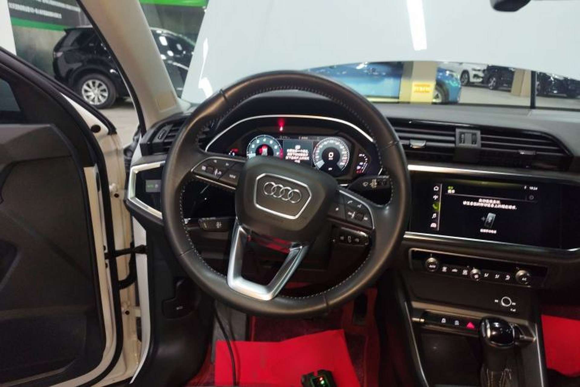 Used Audi Q3 2019 35 TFSI Advanced Dynamic Edition Steering Wheel