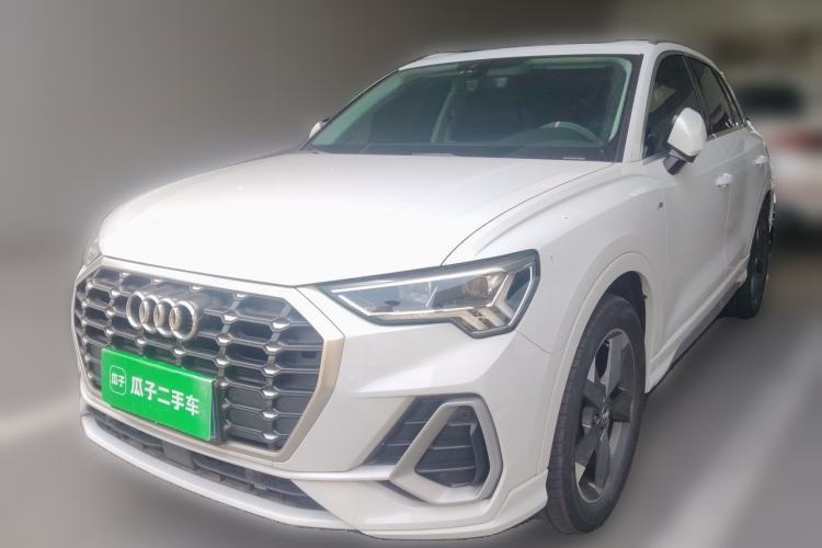 Used Audi Q3 2019 35 TFSI Fashion Dynamic Model Guazi used car, China used car export, Used car for sale, Used cars, Cheapest cars for sale
