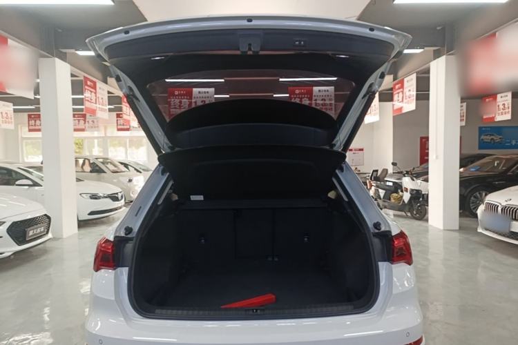Used Audi Q3 2019 40 TFSI Fashion Dynamic Model Trunk