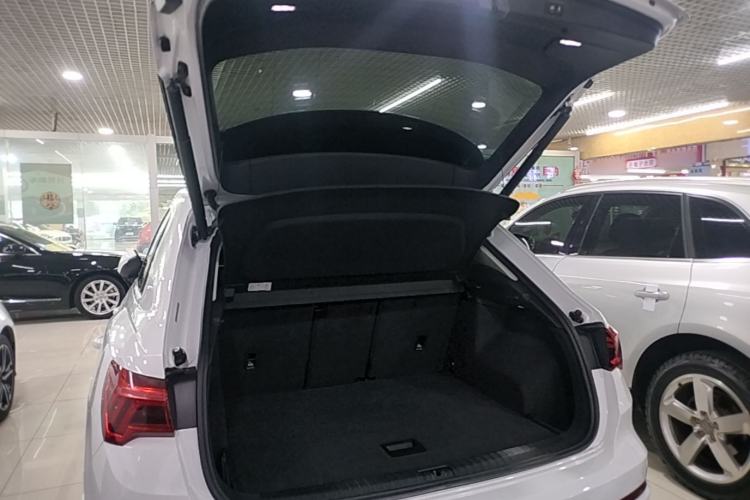 Used Audi Q3 2019 40 TFSI Fashion Dynamic Model Trunk