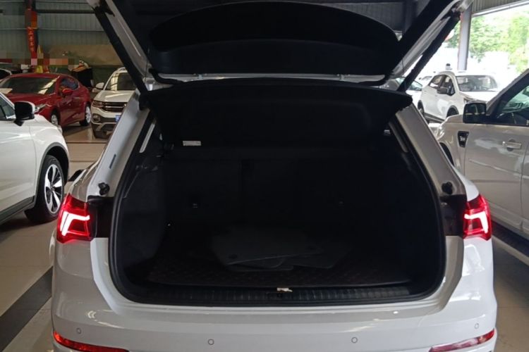 Used Audi Q3 2019 35 TFSI Advanced Dynamic Edition Trunk