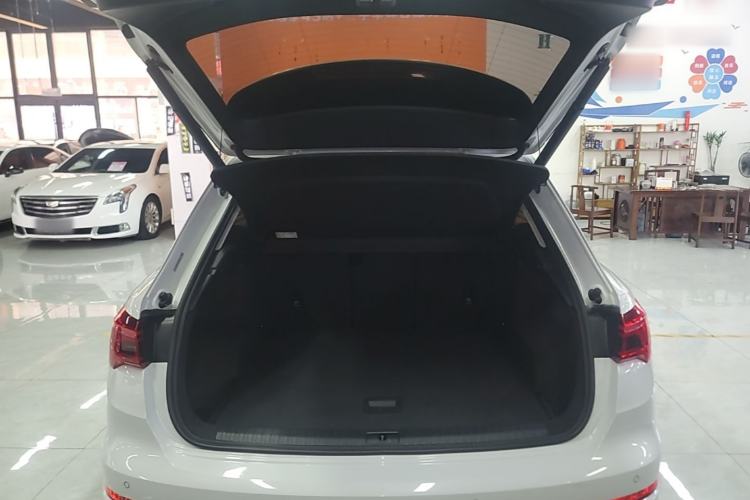 Used Audi Q3 2019 35 TFSI Advanced Dynamic Edition Trunk