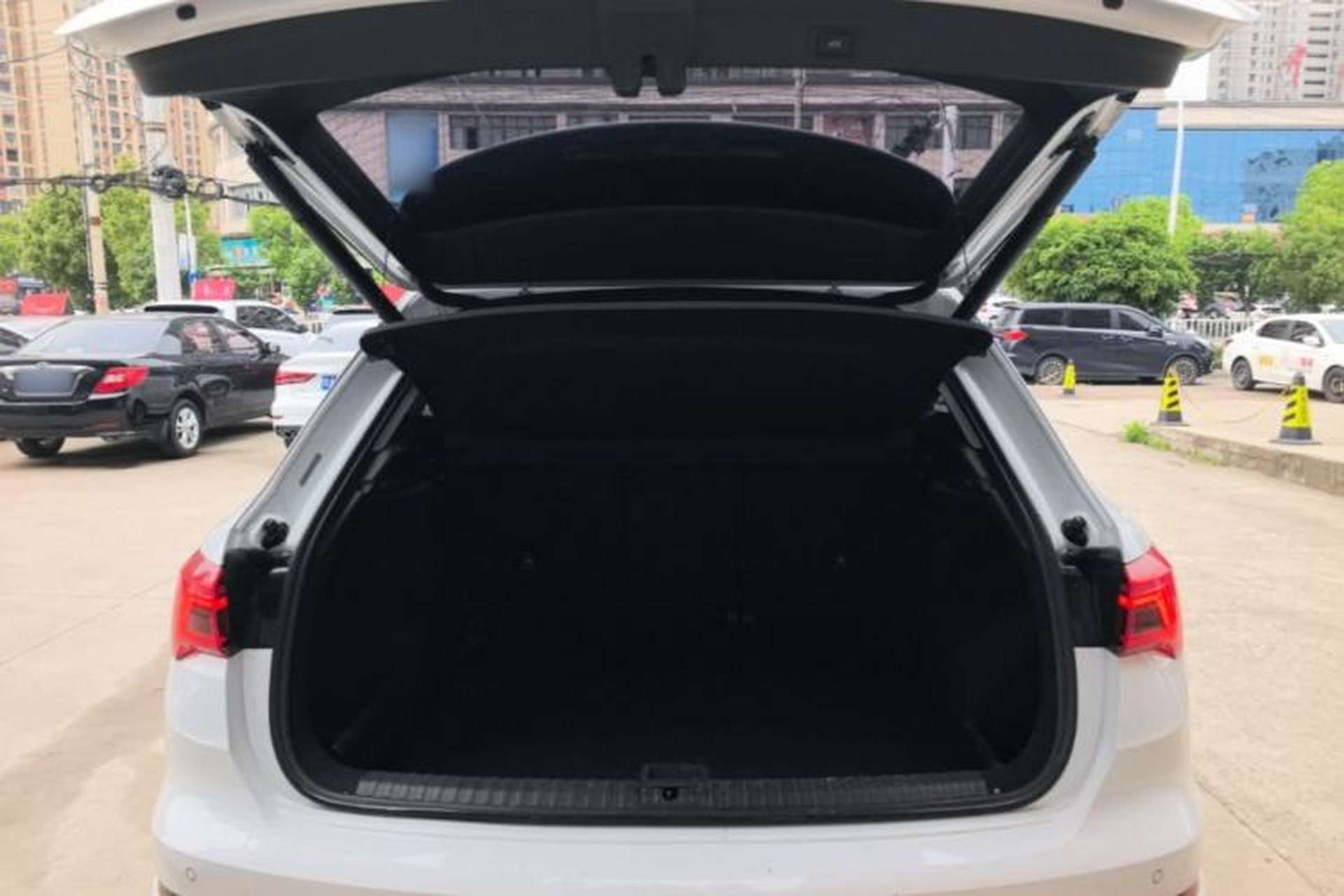 Used Audi Q3 2019 35 TFSI Advanced Dynamic Edition Trunk
