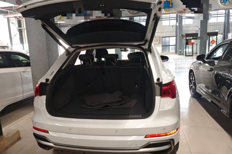 Used Audi Q3 2019 35 TFSI Fashion Dynamic Model Trunk