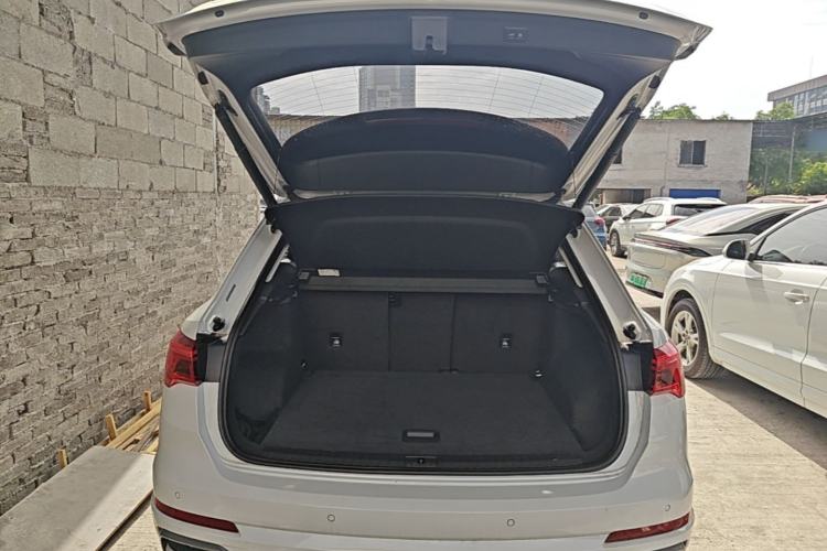 Used Audi Q3 2019 35 TFSI Fashion Dynamic Model Trunk