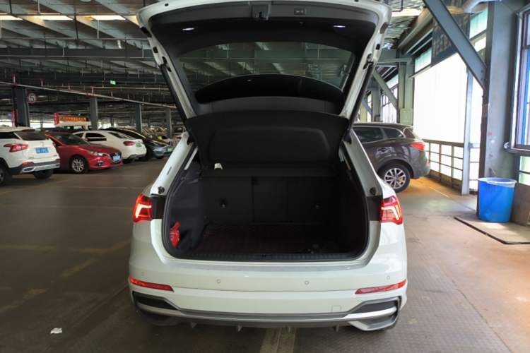 Used Audi Q3 2019 40 TFSI Fashion Dynamic Model Trunk