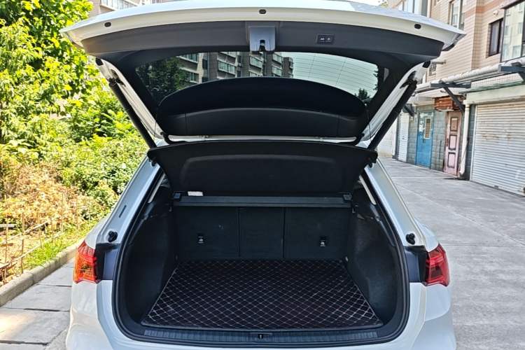 Used Audi Q3 2019 35 TFSI Fashion Dynamic Model Trunk