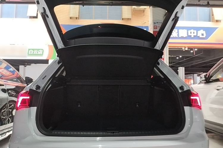 Used Audi Q3 2019 35 TFSI Advanced Dynamic Edition Trunk