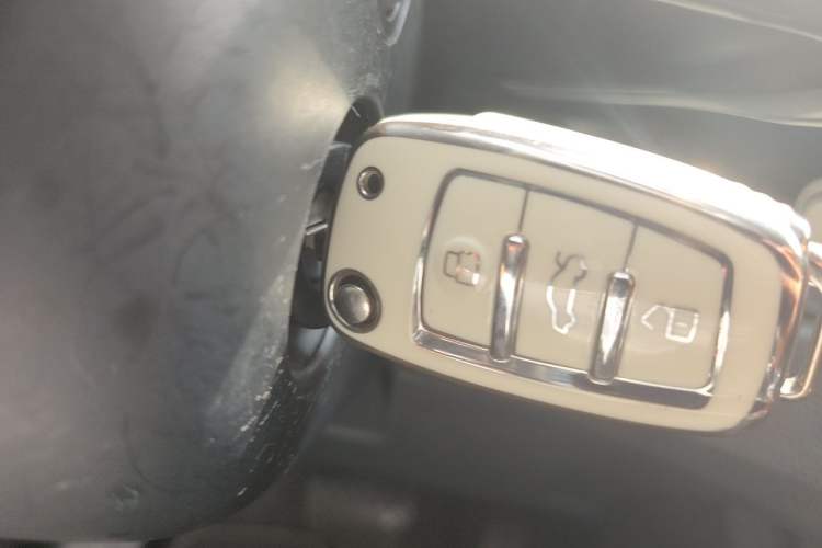 Used Audi Q3 2019 35 TFSI Advanced Dynamic Edition Vehicle Key