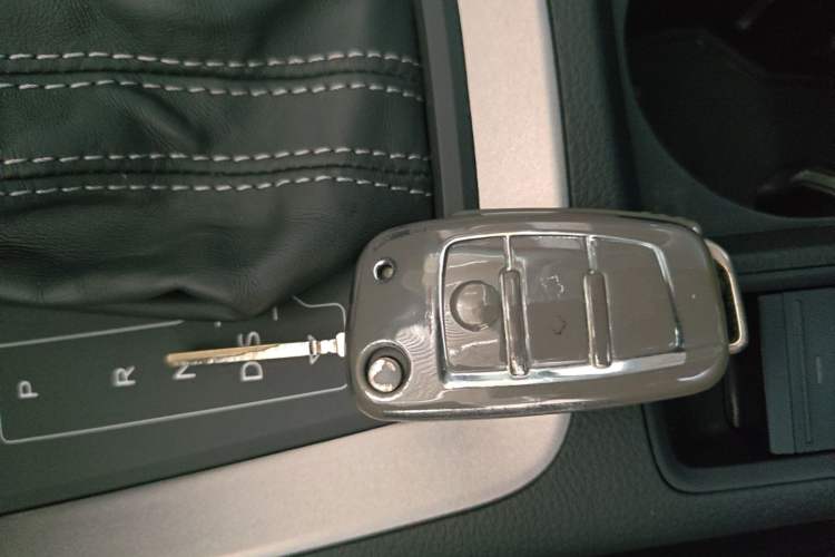 Used Audi Q3 2019 35 TFSI Advanced Dynamic Edition Vehicle Key