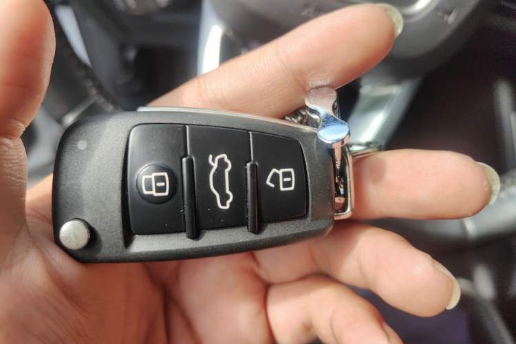 Used Audi Q3 2019 40 TFSI Fashion Dynamic Model Vehicle Key