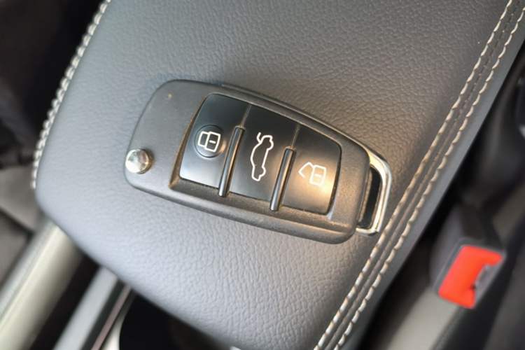 Used Audi Q3 2019 40 TFSI Fashion Dynamic Model Vehicle Key