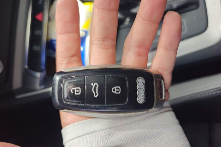 Used Audi Q3 2019 35 TFSI Fashion Dynamic Model Vehicle Key