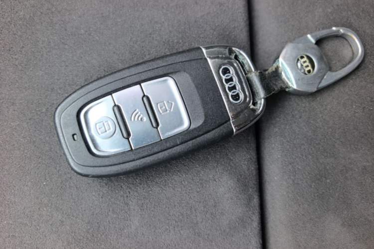 Used Audi Q3 2019 35 TFSI Advanced Dynamic Edition Vehicle Key