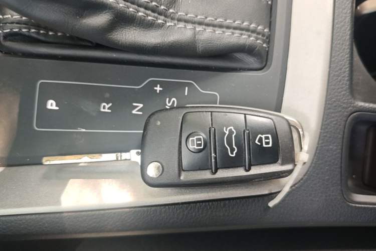 Used Audi Q3 2019 35 TFSI Fashion Dynamic Model Vehicle Key